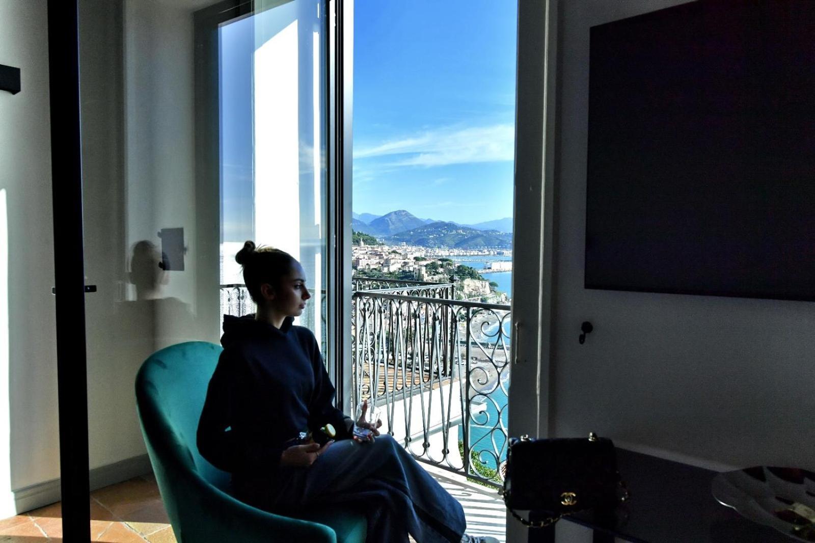 In Costa Relais & Luxury Suites วิเอตริ ภายนอก รูปภาพ