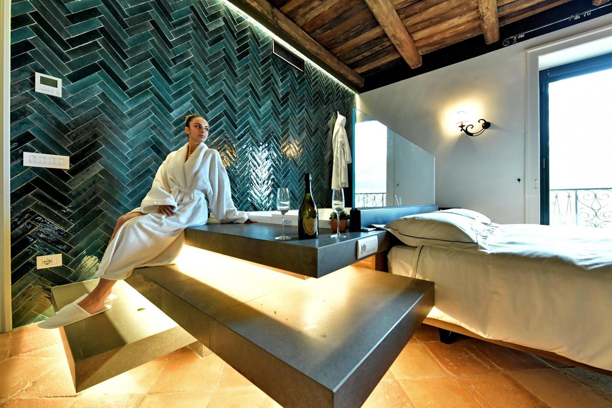 In Costa Relais & Luxury Suites วิเอตริ ภายนอก รูปภาพ