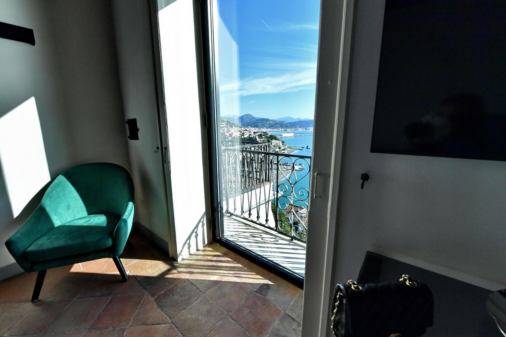 In Costa Relais & Luxury Suites วิเอตริ ภายนอก รูปภาพ
